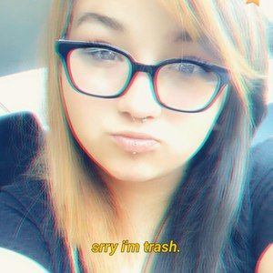 Meet your Posher, Lynn